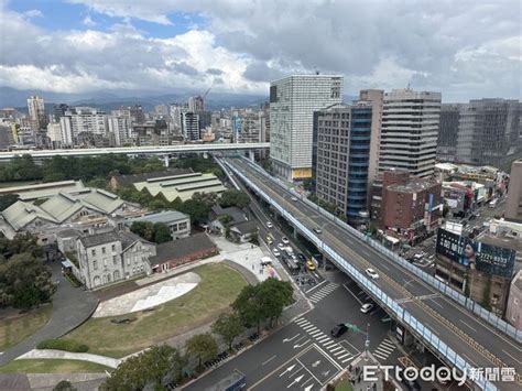 高速公路旁|想買高速公路旁的大樓！ 一票建議再想想：住過很痛。